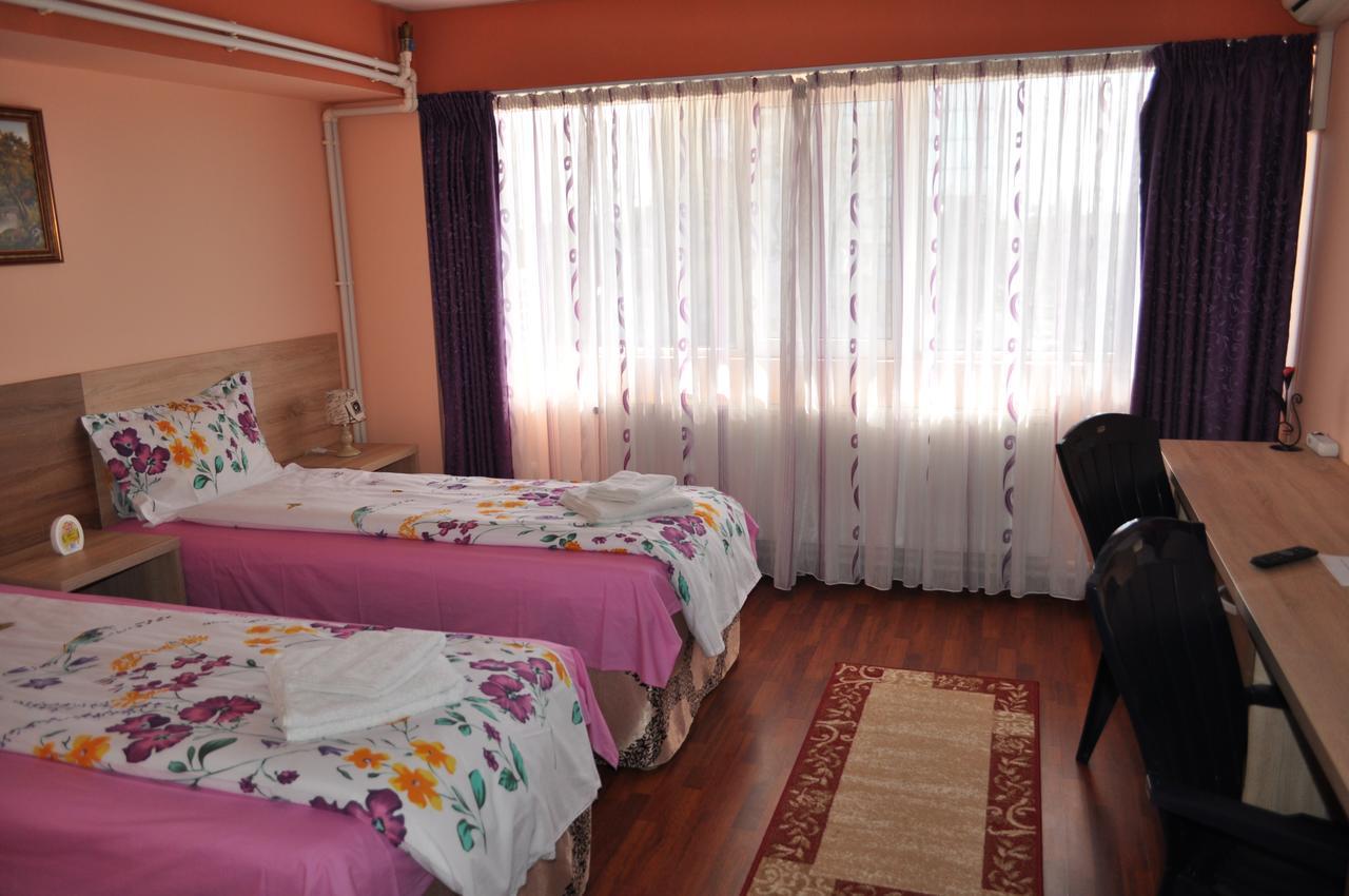 Casa Paul Hotel Galac Kültér fotó