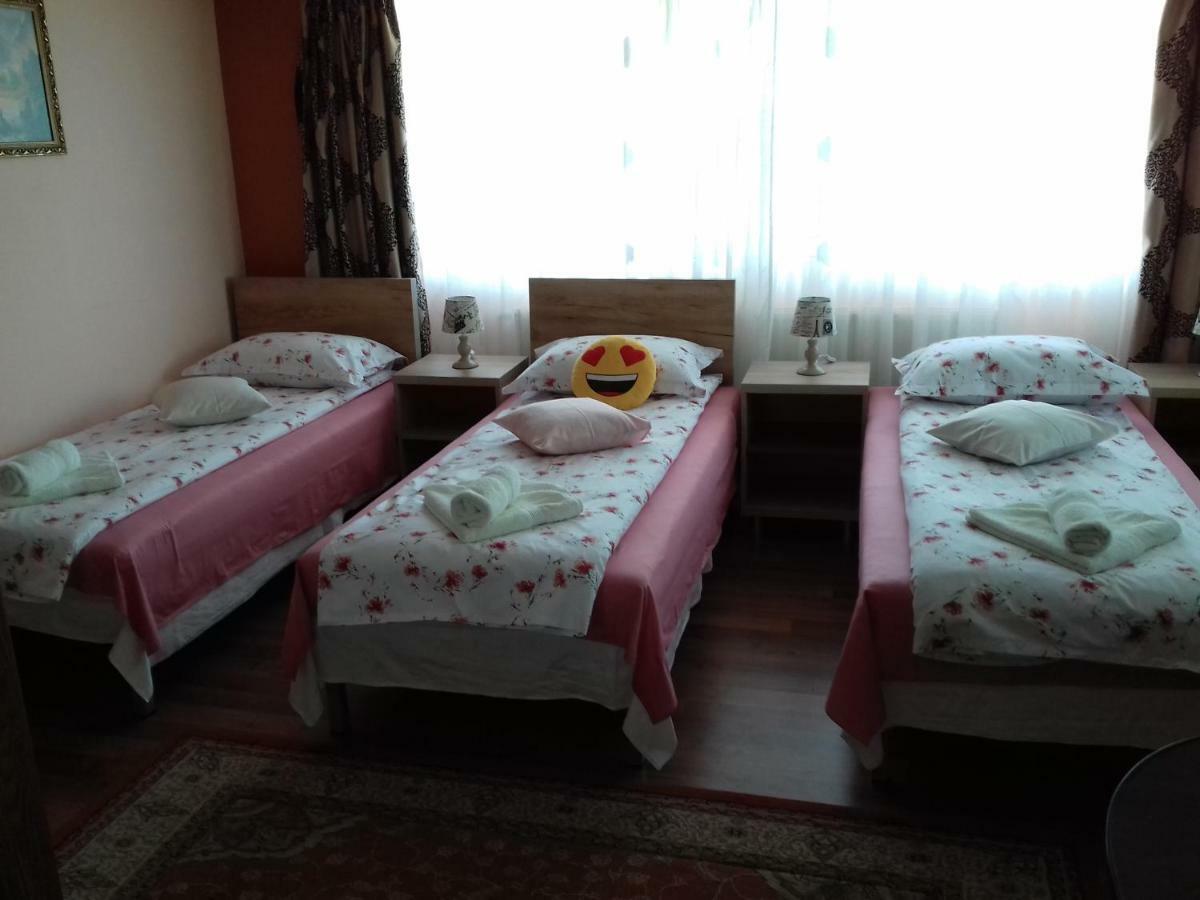 Casa Paul Hotel Galac Kültér fotó