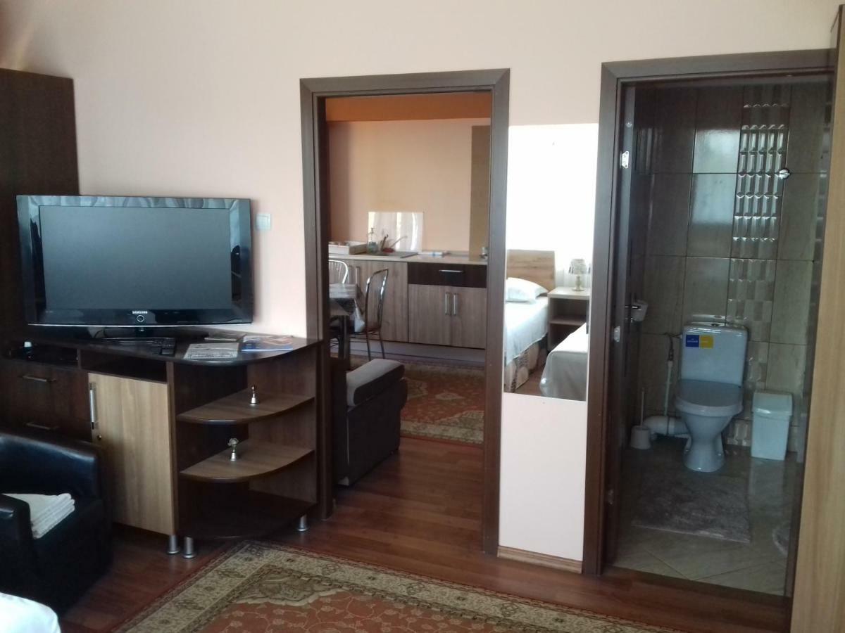 Casa Paul Hotel Galac Kültér fotó